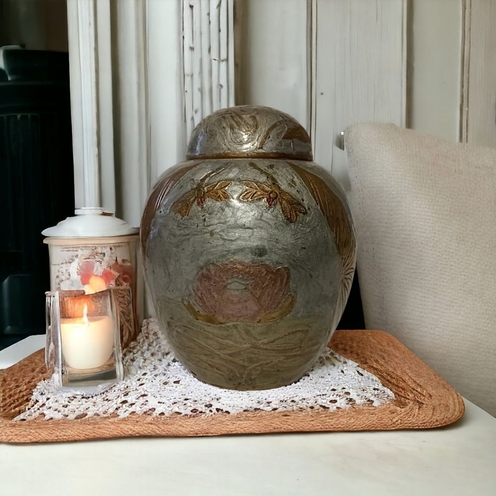 Vintage Brass Ginger Jar Urn Vase Painted Silver Dragonfly Lotus Flowers Patina. - Picture 14 of 16